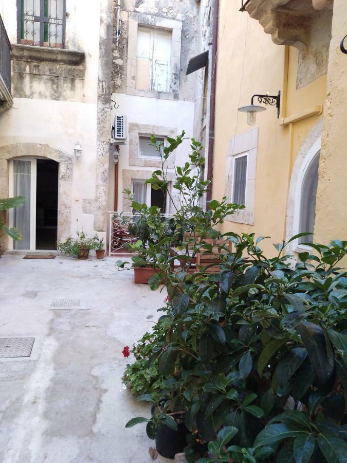 Dream Suite In Ortigia Сиракузы Экстерьер фото
